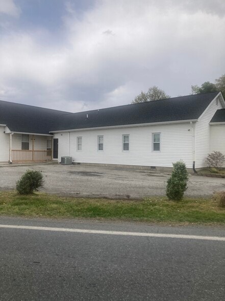 More Photos Of 807 Hazlettville Rd, Hartly Religious Facility For Sale