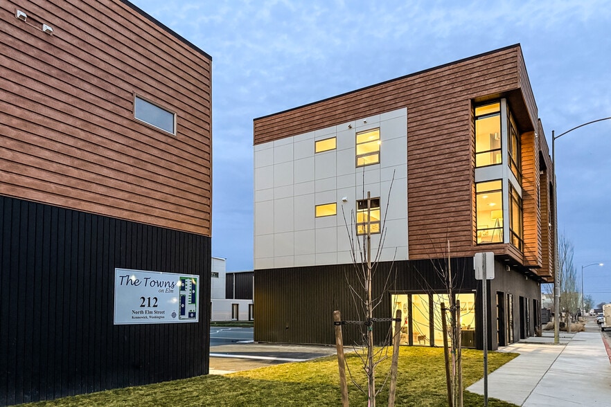 More Photos Of 212 N Elm St, Kennewick Apartments For Lease