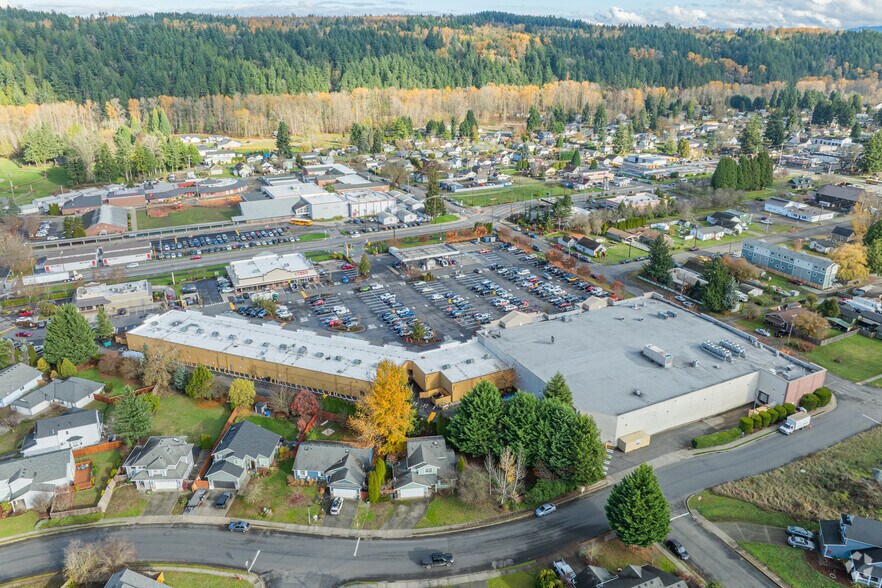 More Photos Of 215 Whitesell St NW, Orting Freestanding For Lease