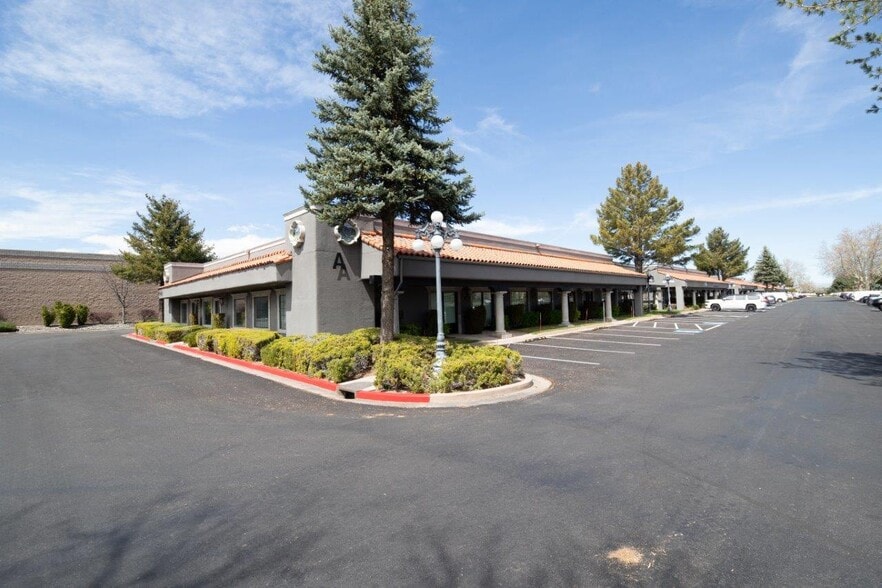 More Photos Of 5401 Longley Ln, Reno Research And Development For Lease