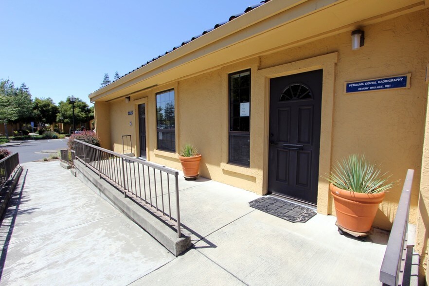 More Photos Of 1436 Professional Dr, Petaluma Medical For Lease
