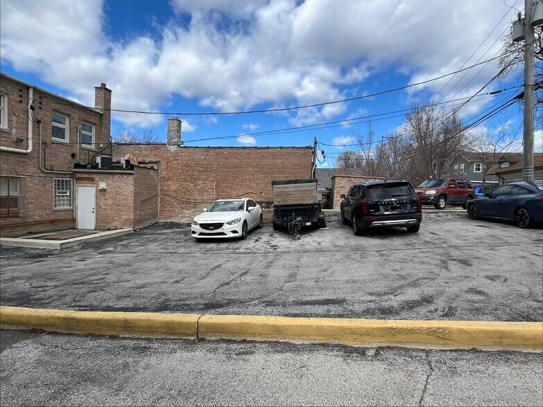 More Photos Of 10019 S Western Ave, Chicago General Retail For Sale