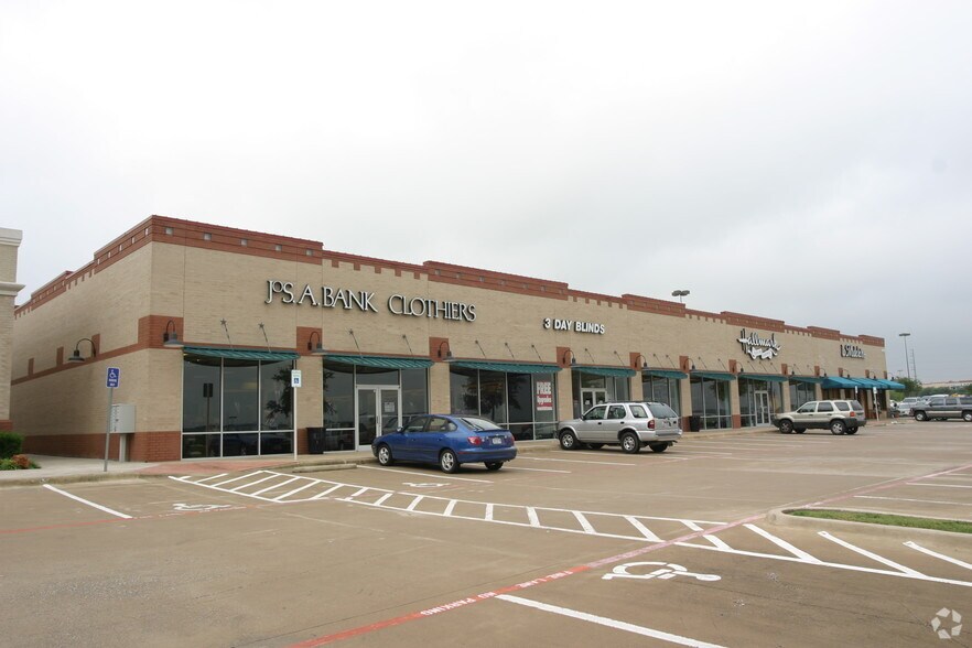 More Photos Of 2417 S Stemmons Fwy, Lewisville Storefront For Lease