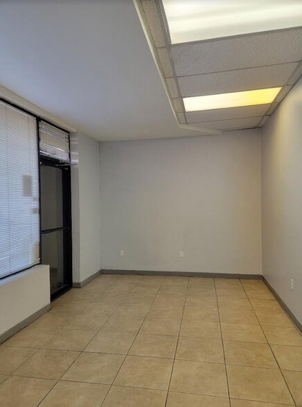More Photos Of 2531 E University Dr, Tempe Office For Lease