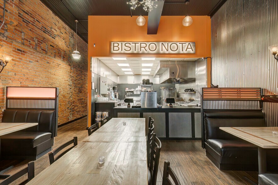 More Photos Of 620 S Calhoun St, Fort Wayne General Retail For Sale