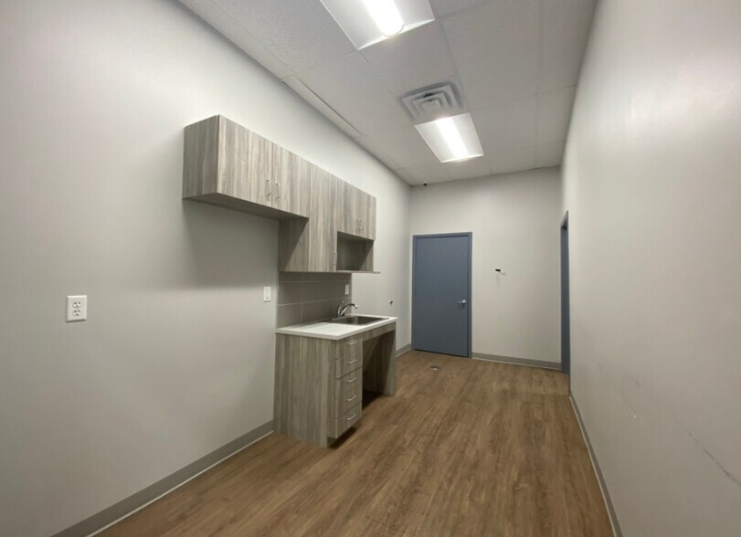 More Photos Of 12701-12797 Westheimer Rd, Houston Unknown For Lease