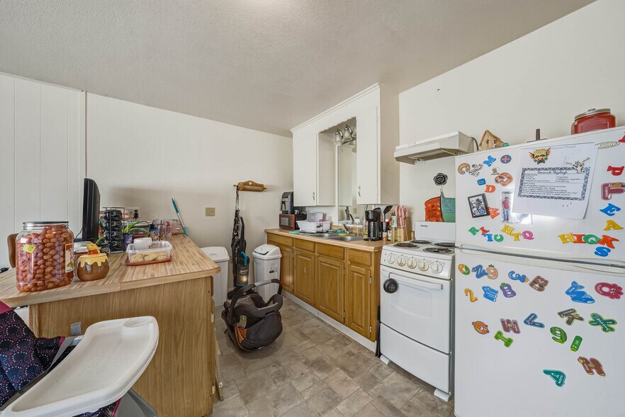 More Photos Of 14840 Valley Ave, Clearlake Multifamily For Sale