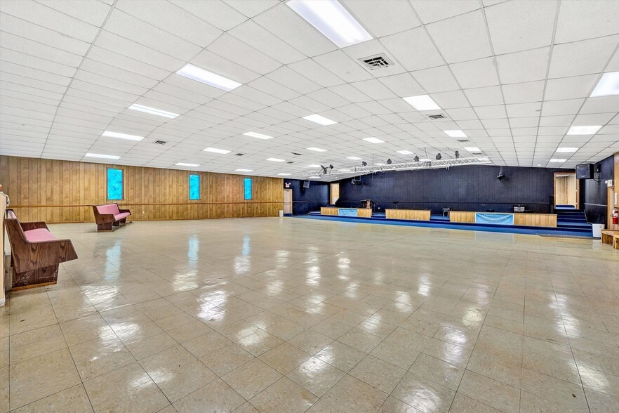 More Photos Of 11738 Leesville Rd, Lynch Station Religious Facility For Sale