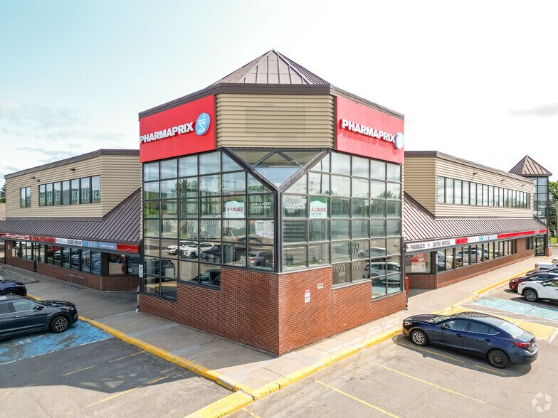 Primary Photo Of 900 Boul Raymond, Québec Storefront Retail Office For Lease