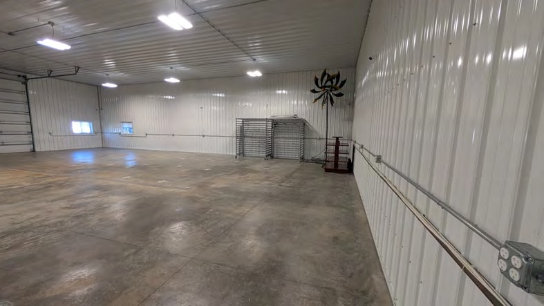 More Photos Of 1103 W Main St, Lexington Flex For Sale