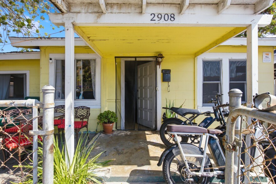 More Photos Of 2908-12 E 8th st, National City Multifamily For Sale