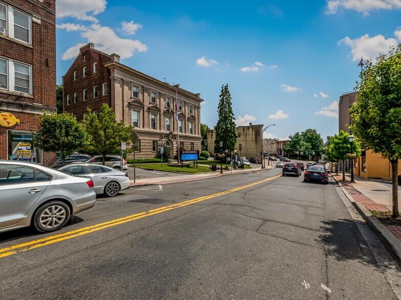 More Photos Of 22 Upper Croton Ave, Ossining Apartments For Lease