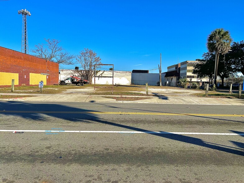 Primary Photo Of 0 N Ocean St, Jacksonville Land For Lease