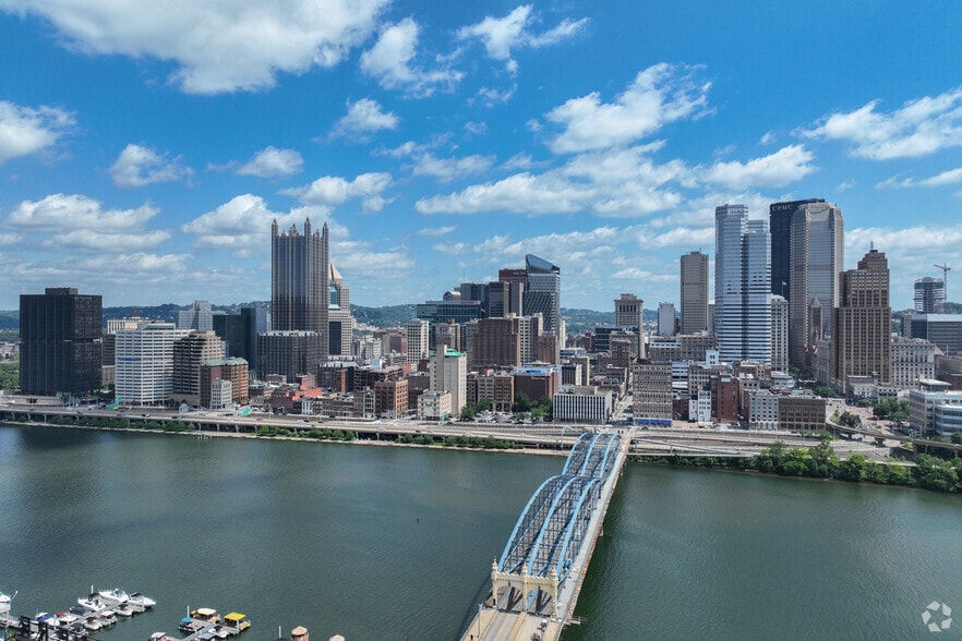 More Photos Of 322 Fourth Ave, Pittsburgh Industrial For Lease