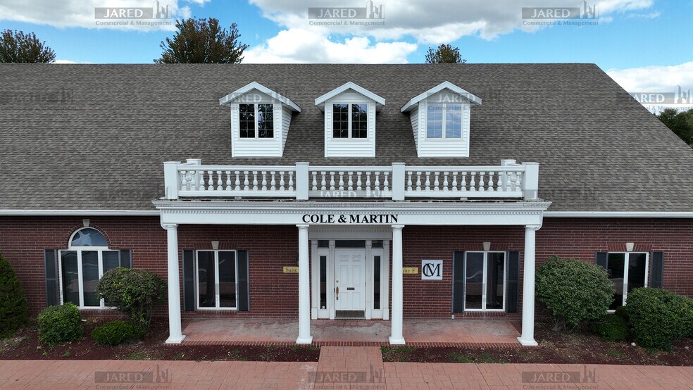 More Photos Of 1411 E Primrose St, Springfield Office For Lease