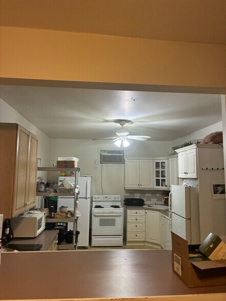 More Photos Of 129 Montgomery Ave, Bala Cynwyd Freestanding For Sale