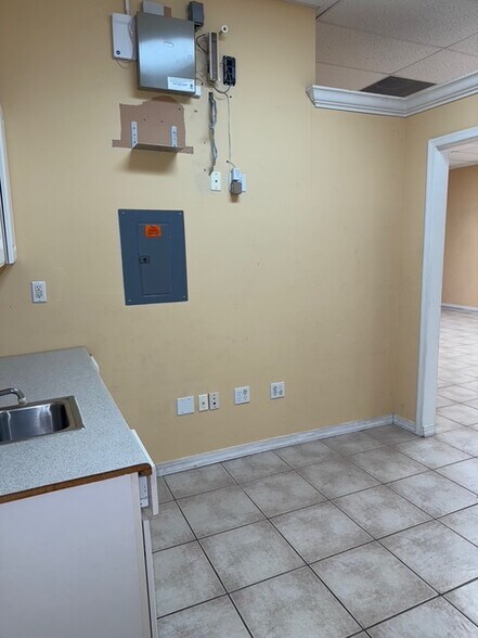 More Photos Of 3894 Mannix Dr, Naples Light Manufacturing For Sale