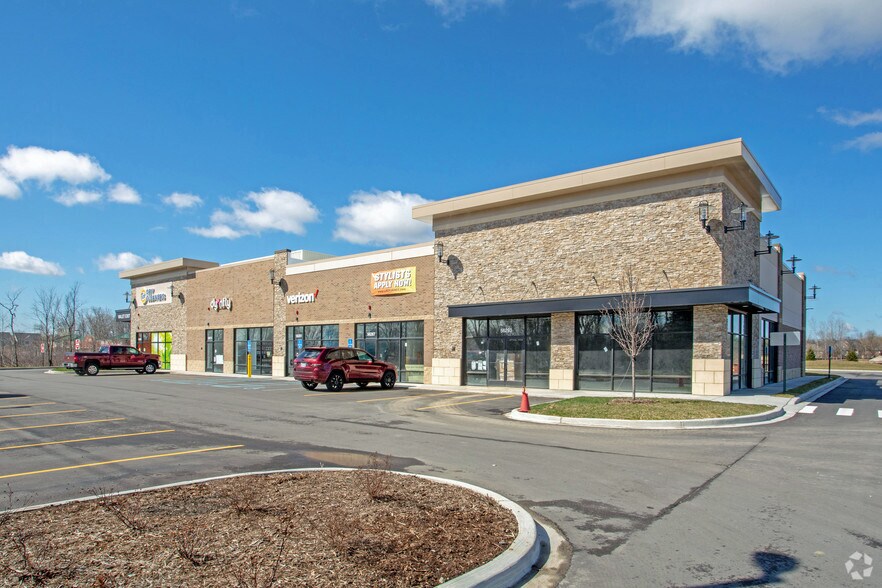 More Photos Of 56265-56293 Van Dyke Ave, Shelby Township Storefront For Lease