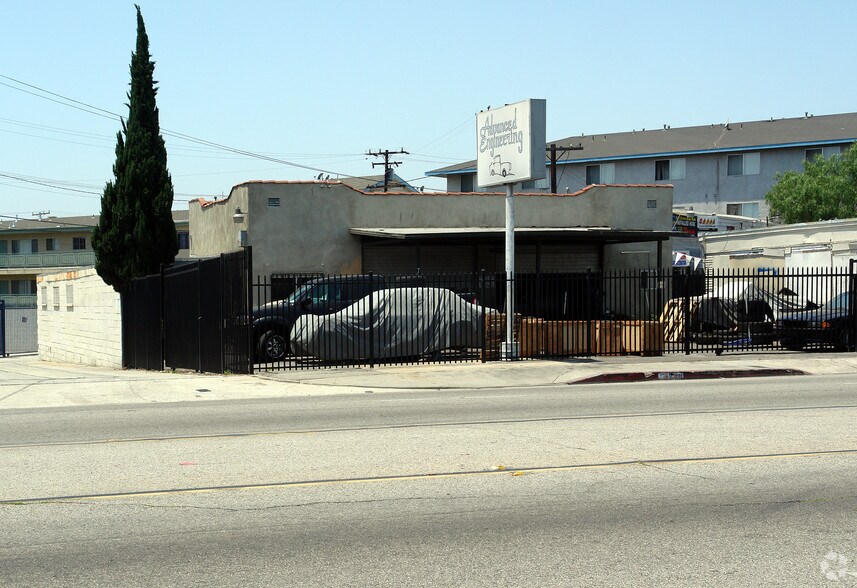 Primary Photo Of 735 N Centinela Ave, Inglewood Auto Repair For Lease