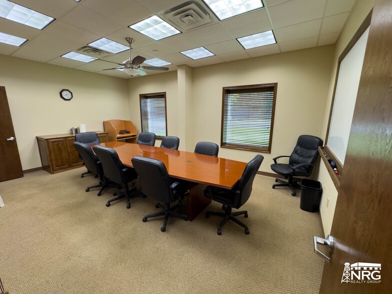 More Photos Of 540 Four S Industrial Blvd, Kilgore Manufacturing For Lease
