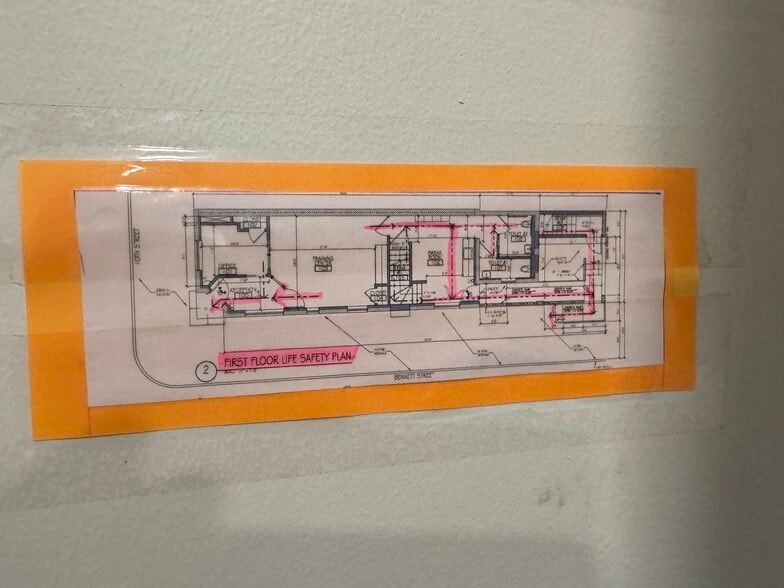 More Photos Of 719 E 10th St, Wilmington Office For Sale