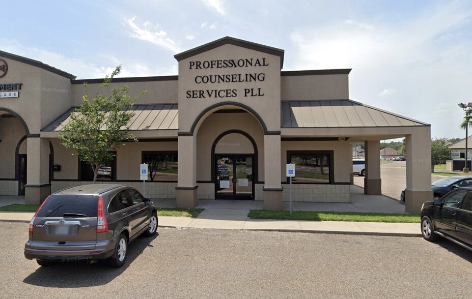 Primary Photo Of 3118-3122 Center Pointe Dr, Edinburg Medical For Lease