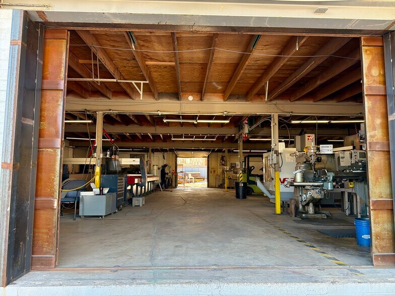 More Photos Of 3122-3144 E Columbia St, Tucson Research And Development For Sale