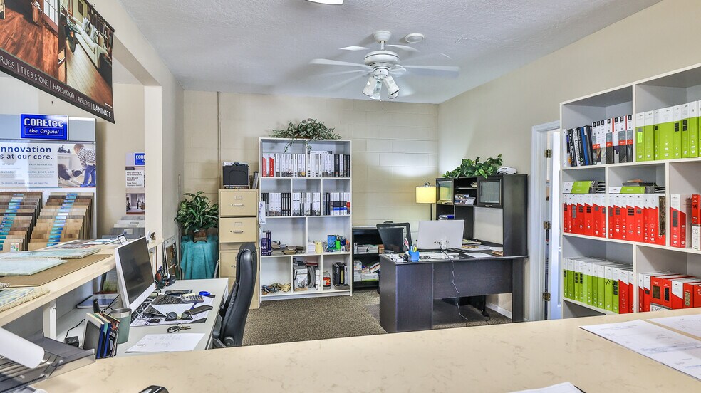 More Photos Of 4720 E Moody Blvd, Bunnell Freestanding For Sale