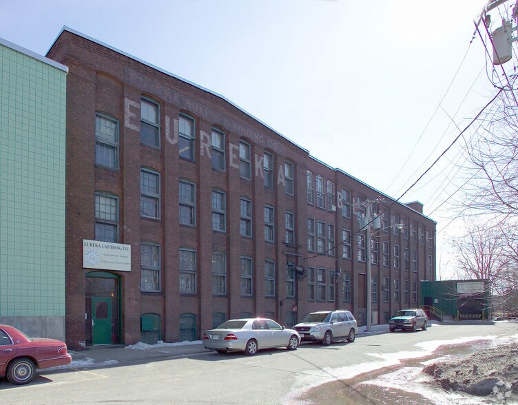 Primary Photo Of 110 Winter St, Holyoke Manufacturing For Sale