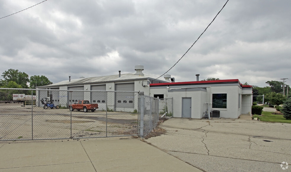 More Photos Of 1431 Manchester St, Beloit Warehouse For Lease