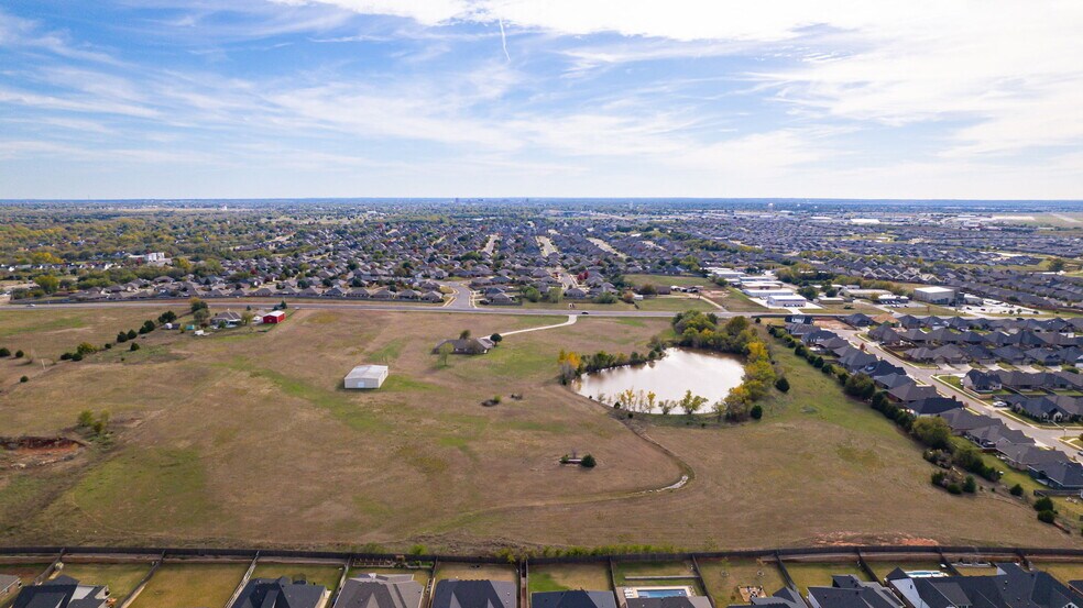 More Photos Of 301 W Tecumseh Rd, Norman Land For Sale