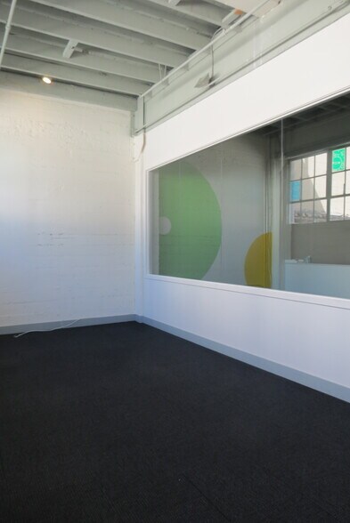 More Photos Of 844-846 Folsom St, San Francisco Flex For Lease