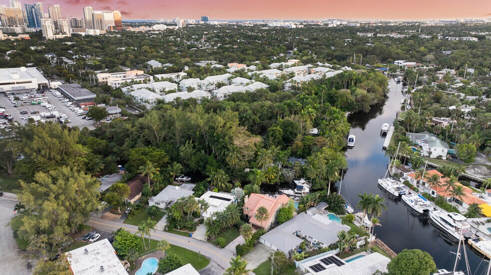 More Photos Of 301 Kennelworth Pl, Fort Lauderdale Specialty For Sale