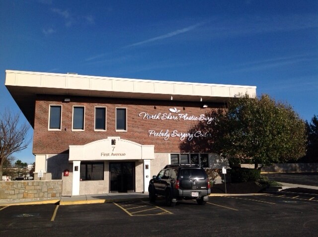 More Photos Of 7 1st Ave, Peabody Medical For Lease