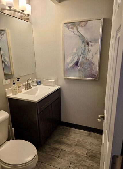 More Photos Of 14001 W Illinois Hwy, New Lenox Warehouse For Sale