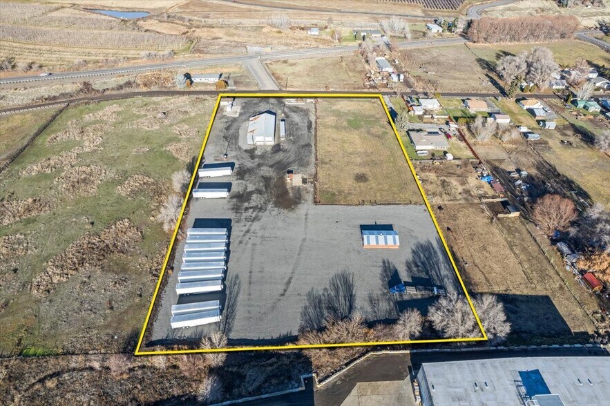 More Photos Of 10906 Hackett Rd, Yakima Industrial For Sale
