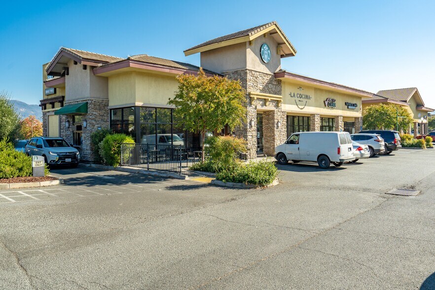 Primary Photo Of 1212-1214 Airport Park Blvd, Ukiah Freestanding For Lease