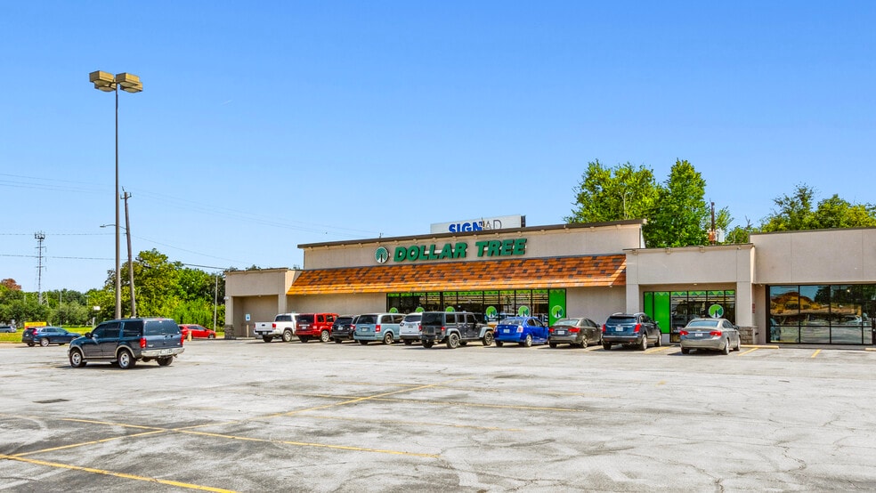 More Photos Of 114-154 Fairmont Pky, Pasadena Storefront For Sale