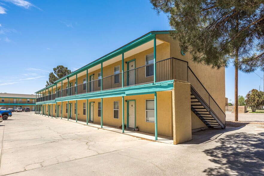 More Photos Of 2306 S Espina St, Las Cruces Apartments For Sale