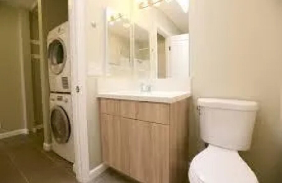 More Photos Of 4433-4437 Winona Ave, San Diego Apartments For Sale