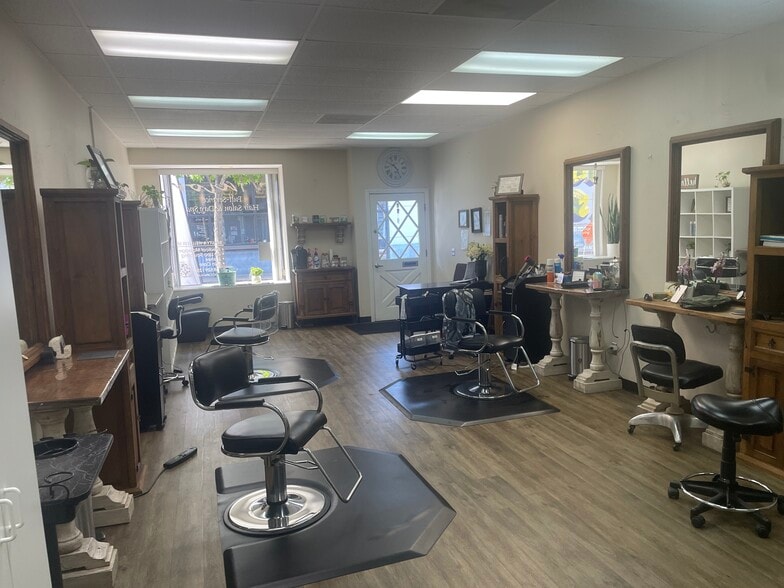 More Photos Of 247 3rd Ave, Chula Vista Storefront For Lease