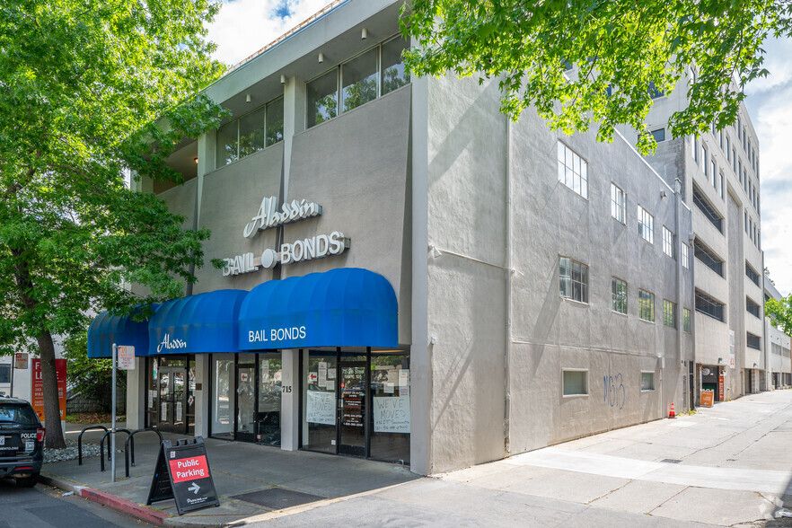 Primary Photo Of 713-715 9th St, Sacramento Storefront Retail Office For Lease