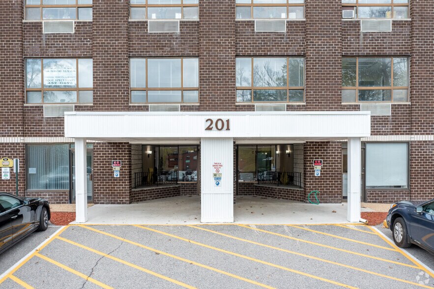 More Photos Of 201 South Ave, Poughkeepsie Unknown For Lease