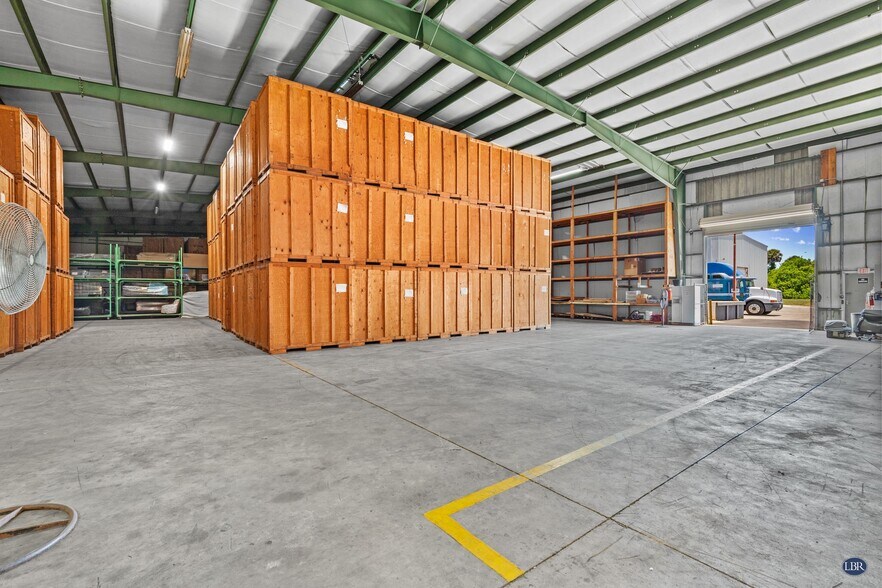 More Photos Of 324 Clearlake Rd, Cocoa Industrial For Lease