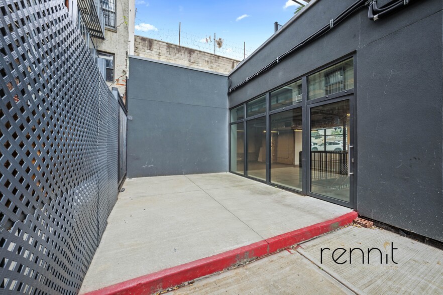 More Photos Of 349 Kent Ave, Brooklyn Apartments For Lease