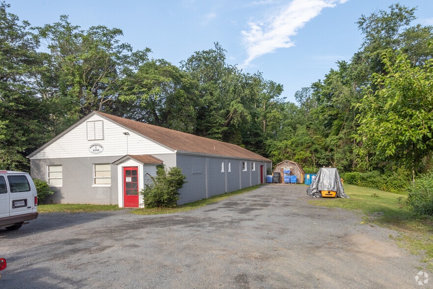 More Photos Of 8910 Bradley Manor pl, Manassas Daycare Center For Sale