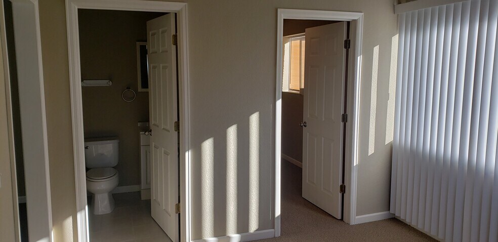 More Photos Of 5800-5840 W 38th Ave, Wheat Ridge Storefront Retail Office For Lease