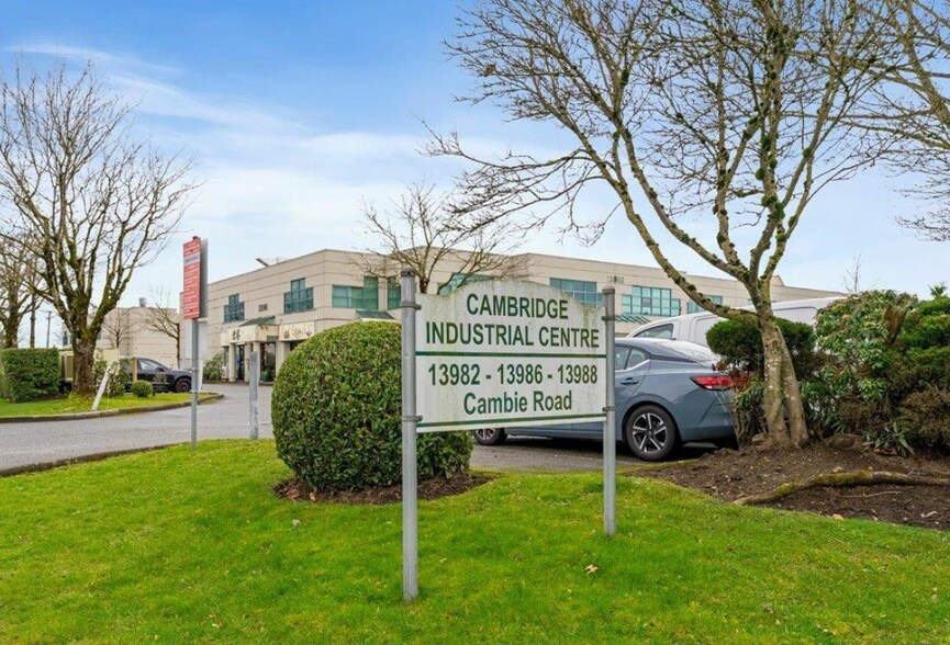 More Photos Of 13982 Cambie Rd, Richmond Light Manufacturing For Sale