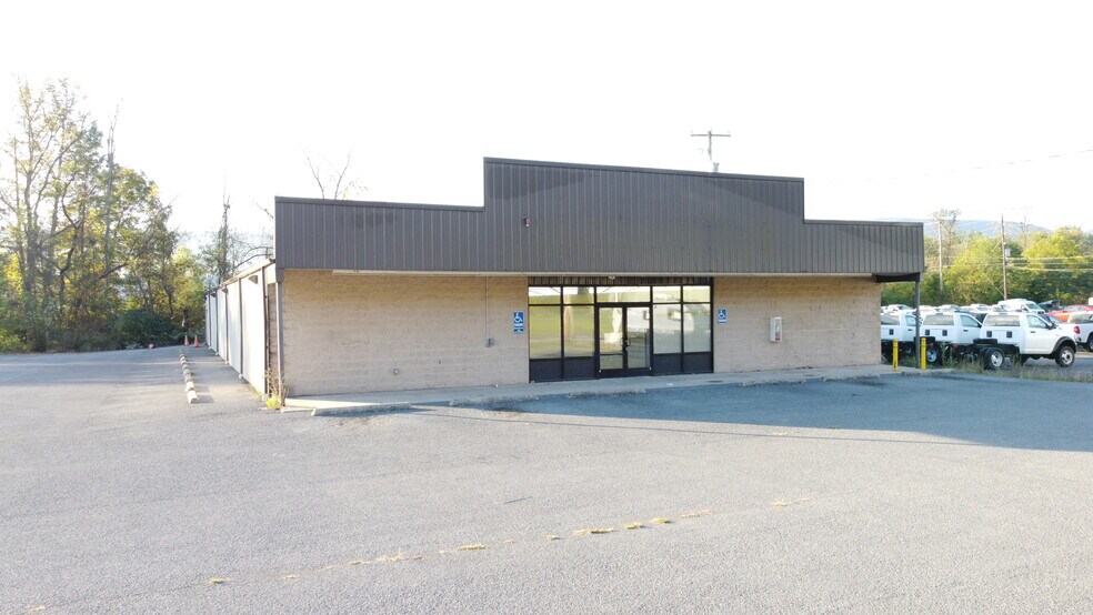 More Photos Of 19655 Route 522, Beaver Springs Freestanding For Lease