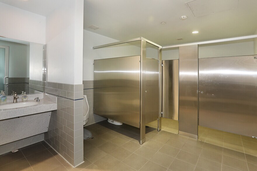 More Photos Of 2569 McCabe Way, Irvine Office For Lease